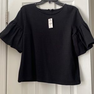 NWT- Black Puffy Sleeve Top